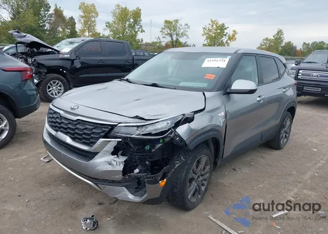 2021 Kia Seltos Lx из США, поврежденный, VIN KNDEPCAA2M7141398